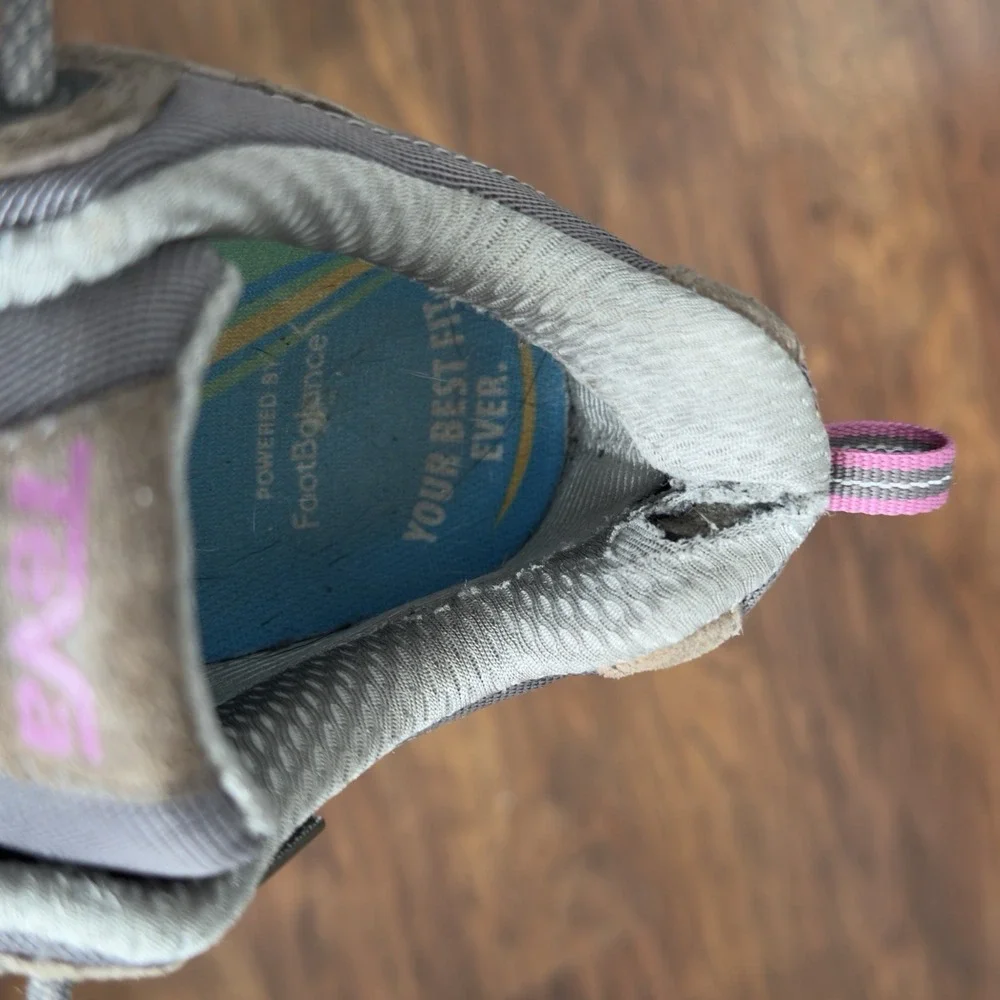 Teva‎ Waterproof Skylake Women's  US 7 Gray Brown Purple Outdoor Trail Hiking - Picture 6 of 9